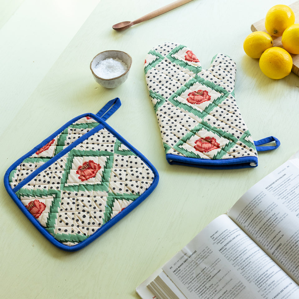 Peony Oven Mitt